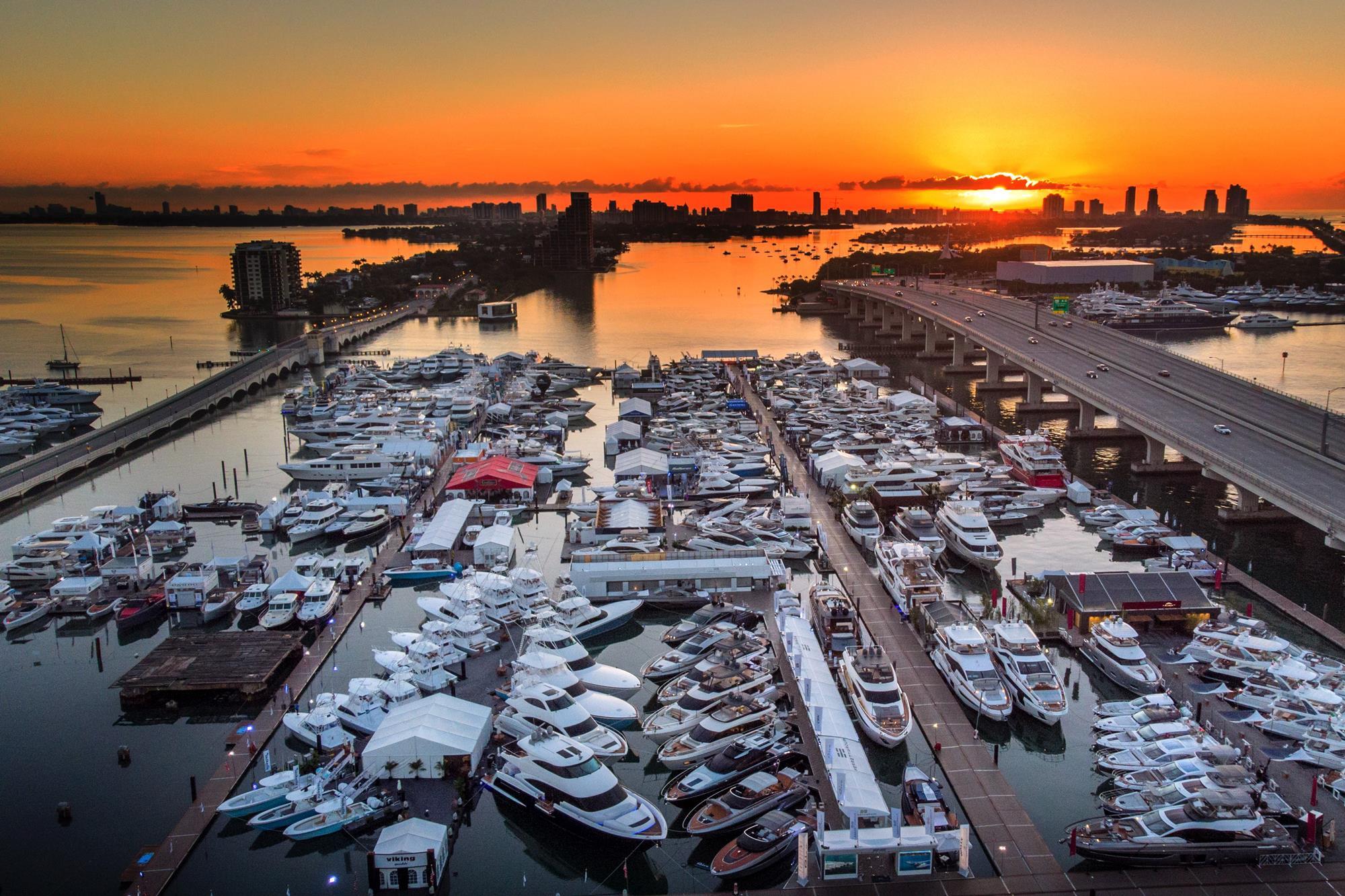 Miami International Boat Show