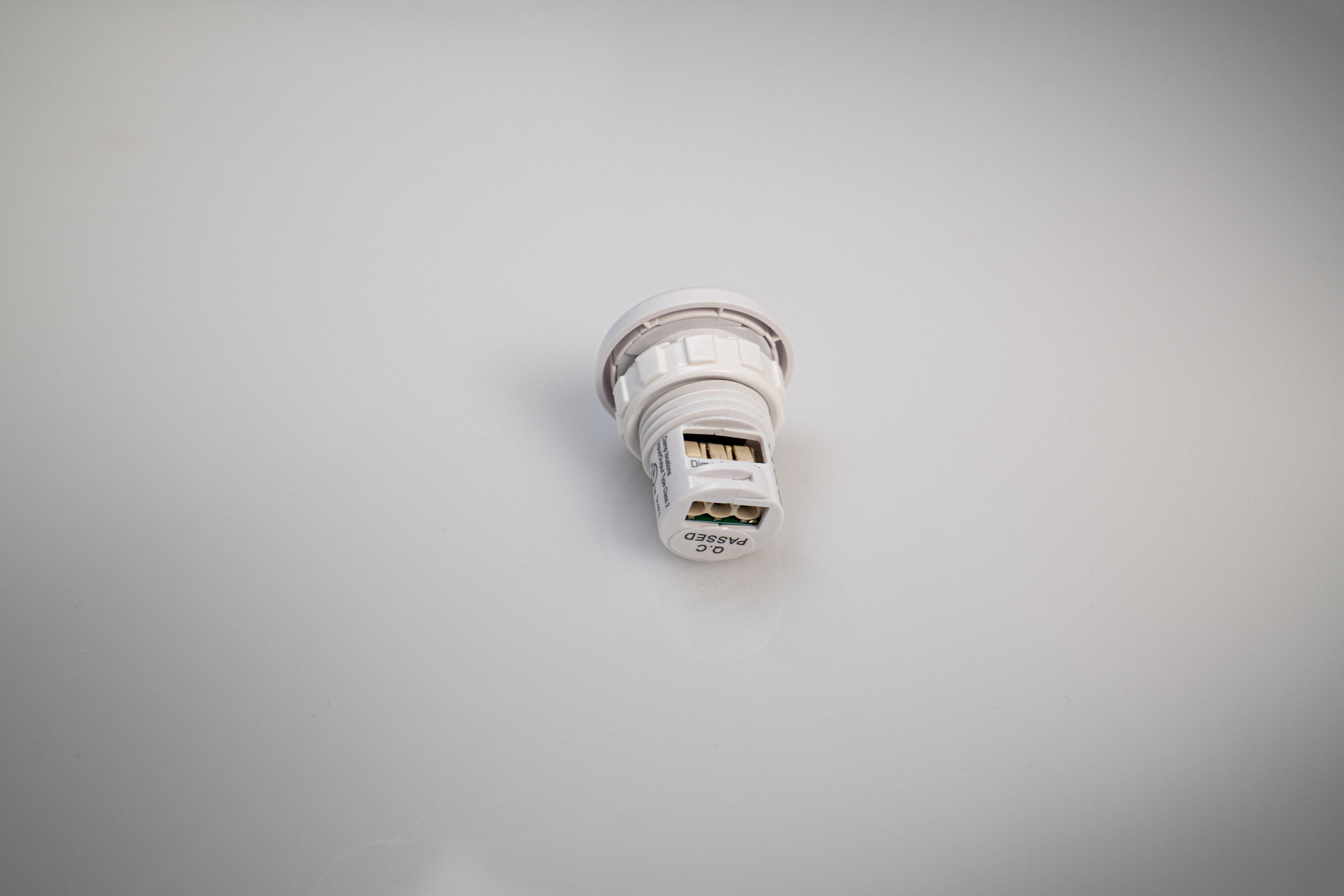 Small PIR motion sensor
