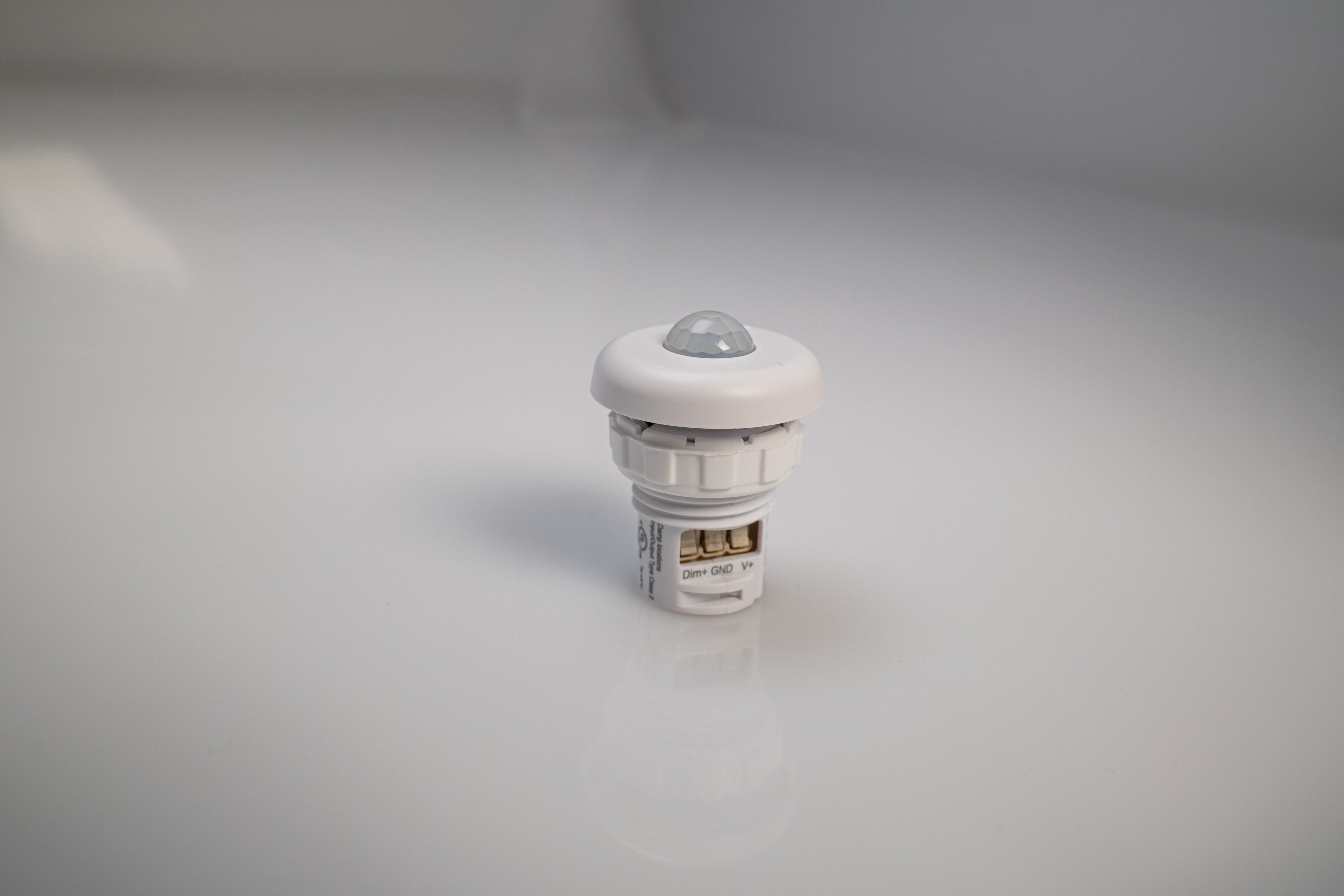 Small PIR motion sensor